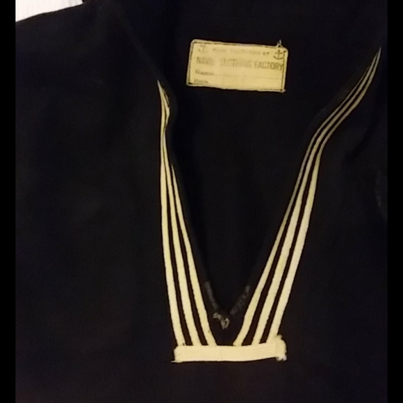 World War II Navy Uniform - Picture 2 of 5